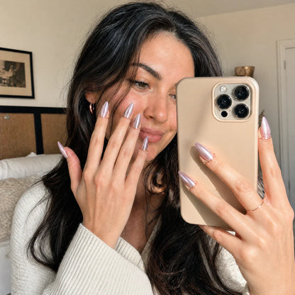 Nailora | Direct mooie nagels zonder salon