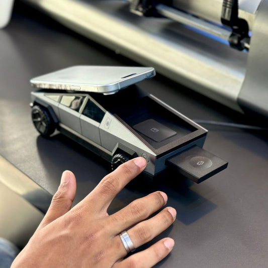 MagStation | 3-in-1 MagSafe Oplaadstation met Rotatie & LED Sfeerverlichting