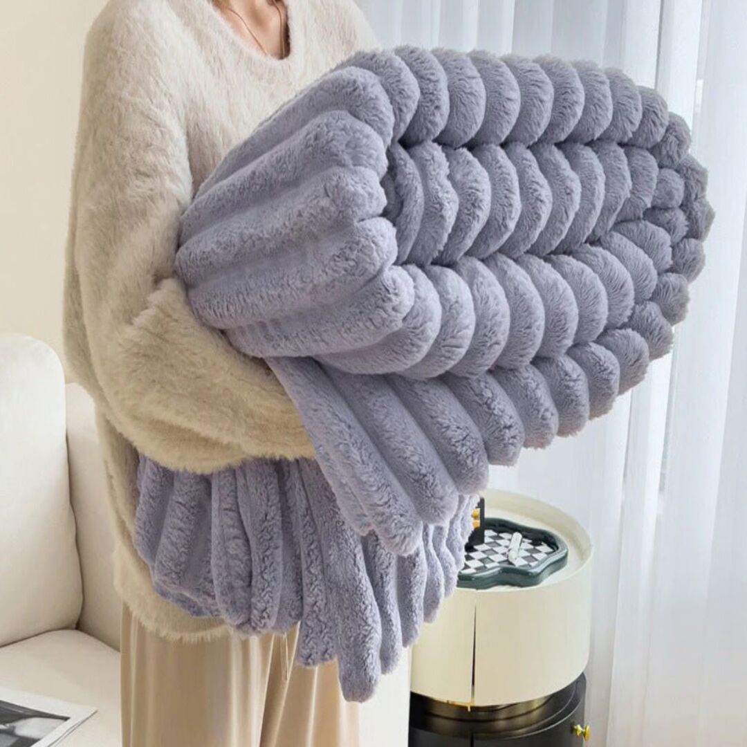 SnuggleBlanket | Zachte & Warme Deken voor Koude Nachten en Stijlvol Interieur