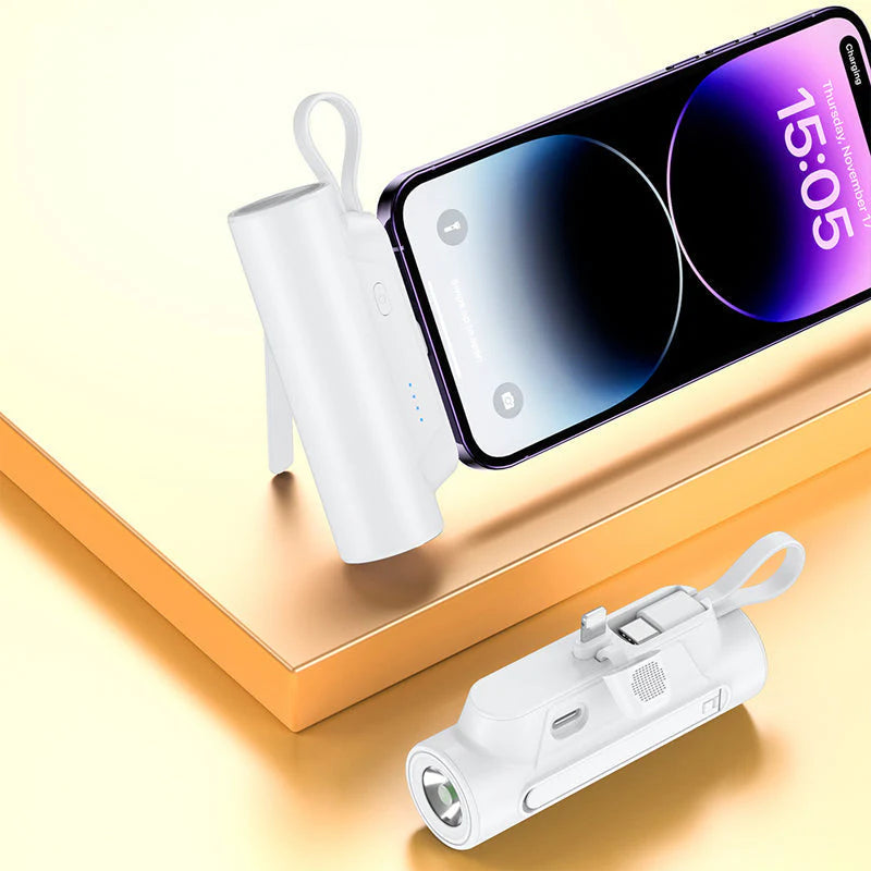 ChargeMate | Compacte 3-in-1 Lader voor Onderweg